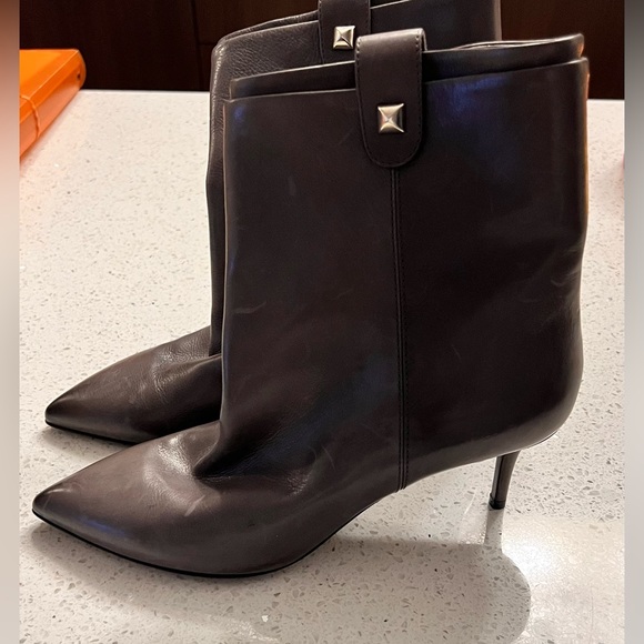 Brand new never been word booties / boots / all season - Picture 2 of 5